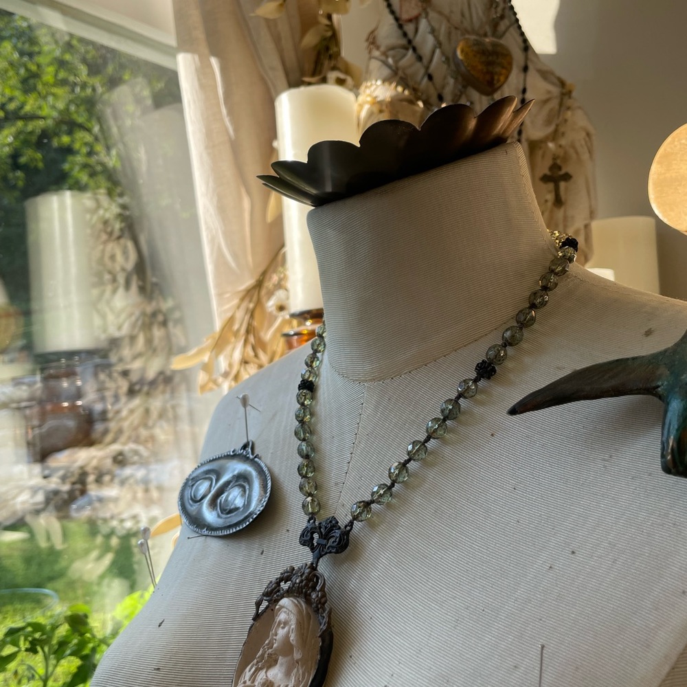 Swamp inspired Louisiana parish rosary voodoo Marie laveau swamp water b… - Picture 6 of 11